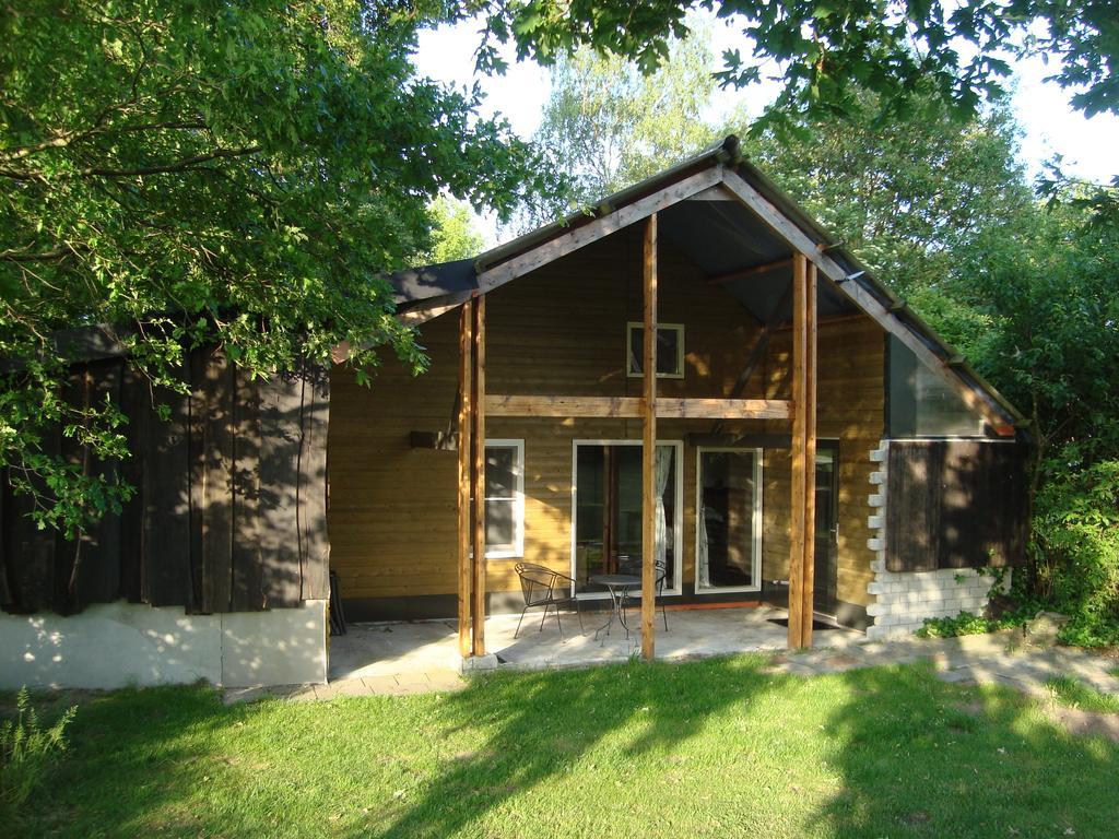 Apartment 'T Zwaluwnest Luttenberg Стая снимка